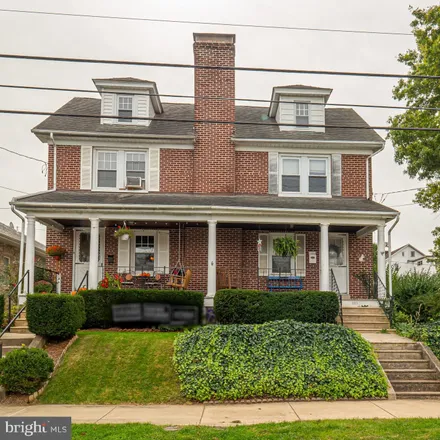 Image 3 - 320 West Pennsylvania Avenue, Gallagherville, Downingtown, PA 19335, USA - Townhouse for sale