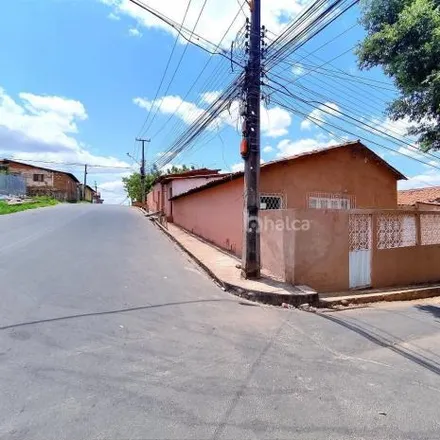 Rent this 3 bed house on Rua Motorista Joca in Redenção, Teresina - PI