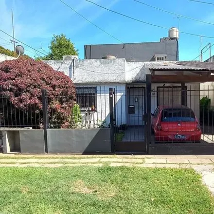 Buy this 4 bed house on 188 - Latzina 2285 in Villa General Eugenio Necochea, B1655 BSI José León Suárez