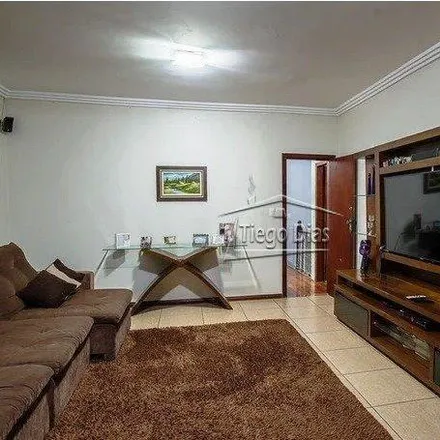 Buy this 4 bed house on Rua João Ferreira de Aguiar in Sede, Contagem - MG