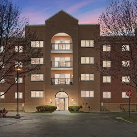 Buy this 2 bed condo on unnamed road in Palatine, IL 60067