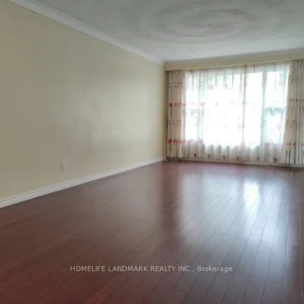 Image 5 - 231 Pineway Boulevard, Toronto, ON M2H 1A8, Canada - Apartment for rent