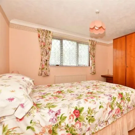 Image 6 - Picture Perfect, 14 Epple Bay Avenue, Birchington, CT7 9HT, United Kingdom - Apartment for sale