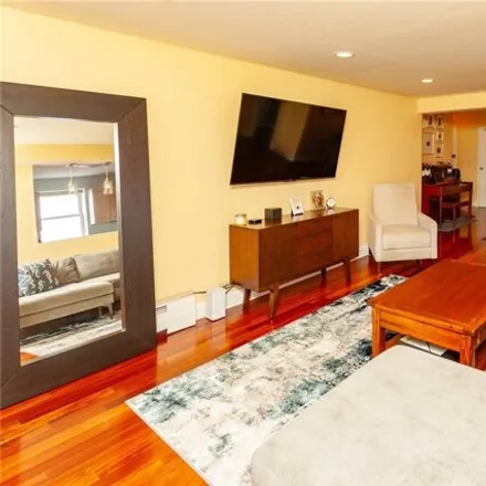 Image 2 - 55 Monroe Blvd Apt 5N, Long Beach, New York, 11561 - Apartment for sale