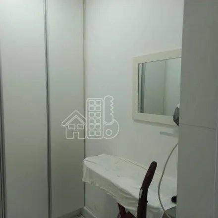 Buy this 2 bed apartment on Caminho do Canto do Rio in São Francisco, Niterói - RJ