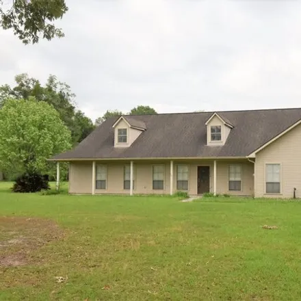 Rent this 3 bed house on 13264 Oneal Rd in Gonzales, Louisiana