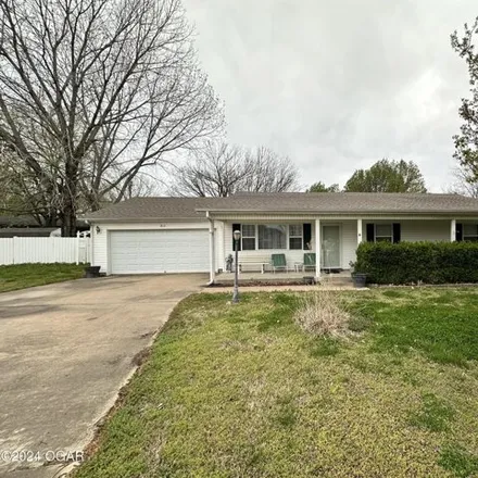 Buy this 3 bed house on 816 North Elliott Court in Webb City, MO 64870
