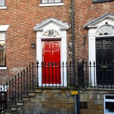 Image 9 - Whitby, YO21 3AF, United Kingdom - Townhouse for rent