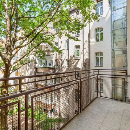 Rent this 2 bed apartment on Meuschelstraße 1 in 90408 Nuremberg, Germany