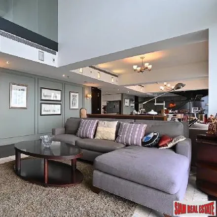 Rent this 4 bed apartment on Empire Tower in Naradhiwas Rajanagarindra Road, Sathon District