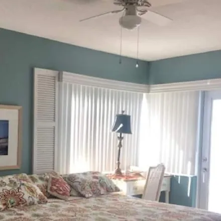 Rent this 1 bed condo on Lauderdale-by-the-Sea in FL, 33303