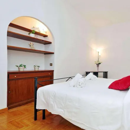 Rent this 1 bed apartment on MiniMarket in Via dei Gracchi, 13
