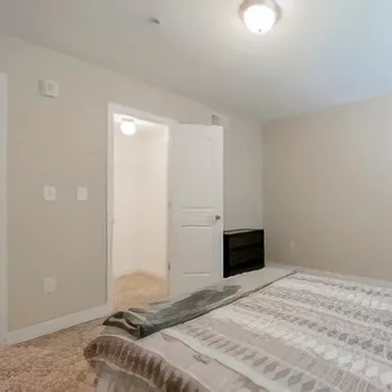 Rent this 1 bed room on Forest Park in Mountain View Plaza, US