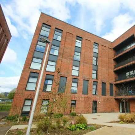 Rent this 3 bed apartment on Festival Gate in Glasgow, G51 1BD