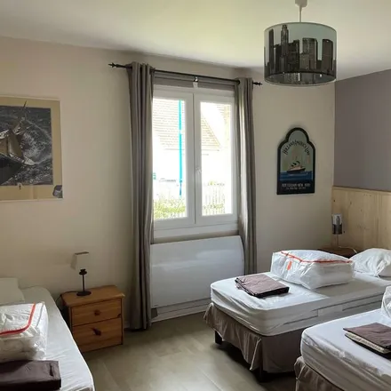 Rent this 4 bed house on 62152 Arrondissement de Boulogne-sur-Mer