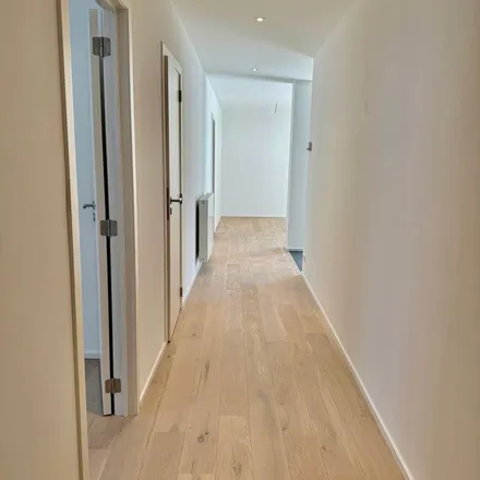 Rent this 3 bed apartment on Rue Notre-Dame du Sommeil - Onze-Lieve-Vrouw van Vaakstraat 22 in 1000 Brussels, Belgium