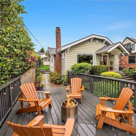 Buy this 4 bed house on 5545 36th Avenue Northeast in Seattle, WA 98105