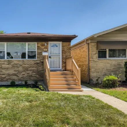 Buy this 2 bed house on 1415 West 115th Street in Chicago, IL 60643