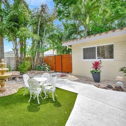 Image 4 - 3023 Northeast 5th Terrace, Wilton Manors, FL 33334, USA - House for sale