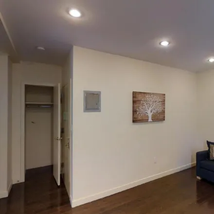 Image 7 - 124 West 79th Street, New York, NY 10024, USA - Room for rent