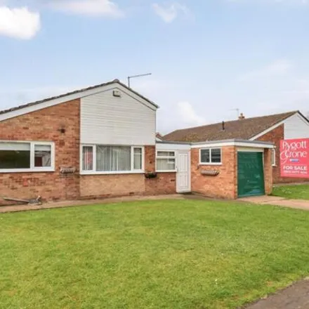 Buy this 3 bed house on Ancaster Drive in Quarrington, NG34 7LY