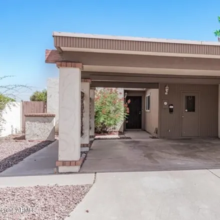 Image 3 - 3018 S Country Club Way, Tempe, Arizona, 85282 - House for sale