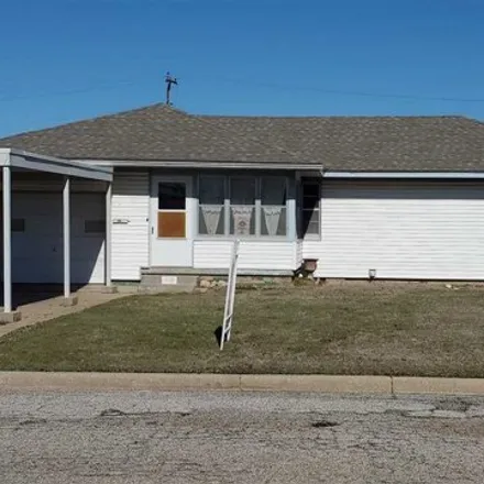 Buy this 3 bed house on 434 Fairview Avenue in Blackwell, OK 74631