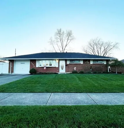 Buy this 3 bed house on 1571 Mariner Drive in Reynoldsburg, OH 43068