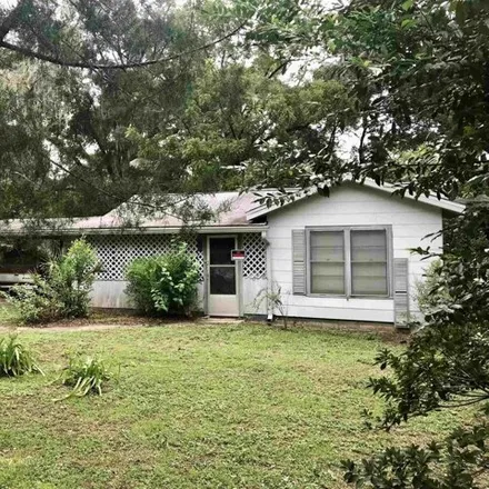 Buy this 3 bed house on 116 Ridge Rd in Tallahassee, Florida