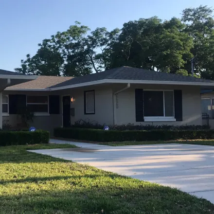 Rent this 1 bed room on Jackson Street in Orlando, FL 32803