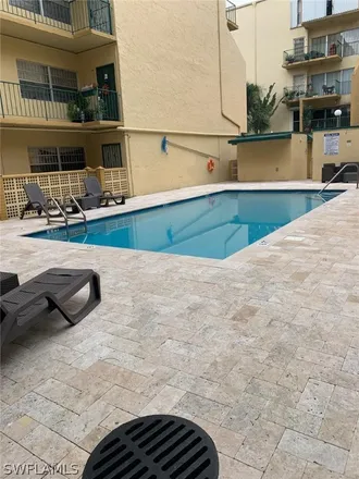 Image 4 - 4500 West 19th Court, Hialeah, FL 33012, USA - House for sale