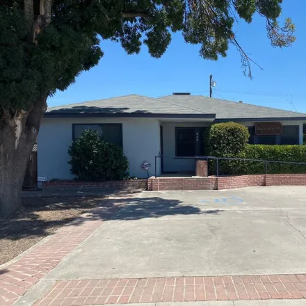 Buy this 2 bed house on 342 North Vermont Avenue in Dinuba, CA 93618