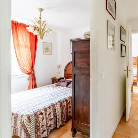 Rent this 2 bed house on La Barre-de-Monts - Avenue Estacade (N° 161) in Avenue de l'Estacade, 85550 La Barre-de-Monts