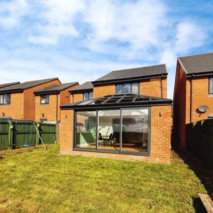 Buy this 3 bed house on Scholars Close in Sunniside, NE16 5AZ