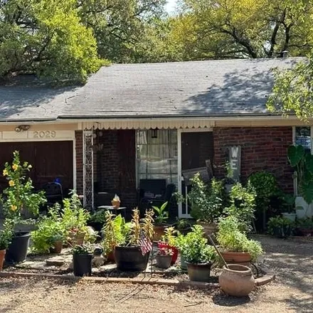 Buy this 2 bed house on 2029 Lynnhaven Road in Fort Worth, TX 76103