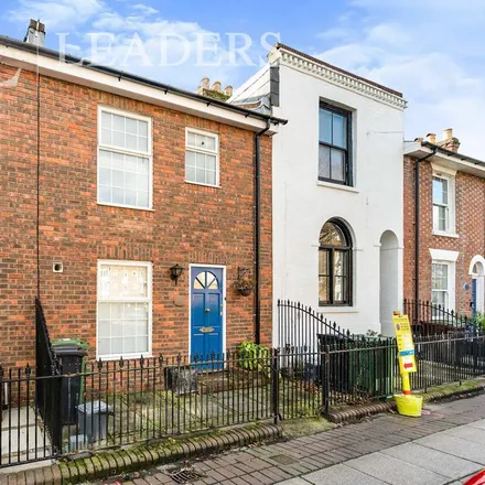 Image 1 - King Street, Portsmouth, PO5 4EG, United Kingdom - Townhouse for rent