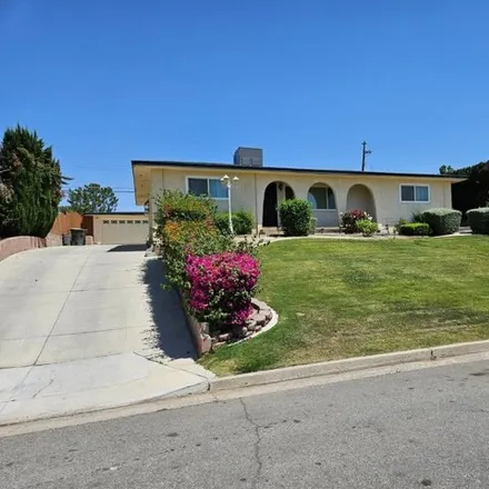 Buy this 3 bed house on 2602 Elton Avenue in Kern County, CA 93306