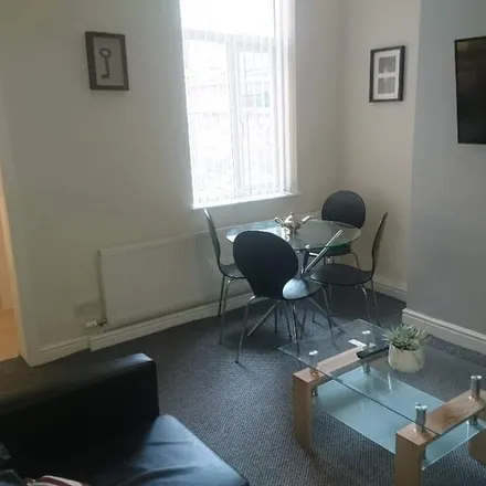 Image 4 - Cameron Street, Liverpool, L7 0EN, United Kingdom - Townhouse for rent