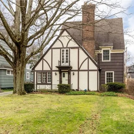 Rent this 4 bed house on 3386 Avalon Road in Shaker Heights, OH 44120