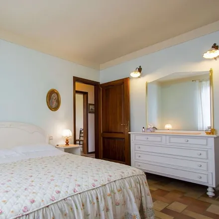 Image 6 - Cerreto Guidi, Florence, Italy - Apartment for rent