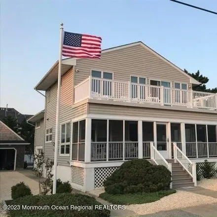 Rent this 6 bed house on 16 E Street in Seaside Park, NJ 08752