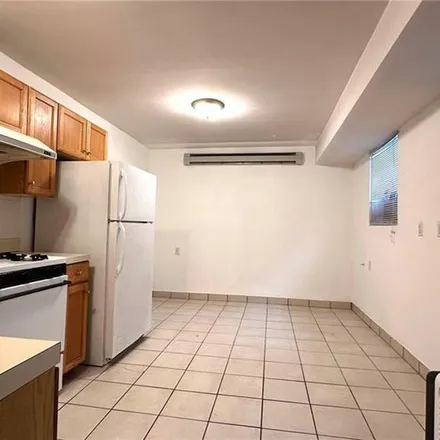 Rent this 1 bed apartment on 499 Mosely Avenue in New York, NY 10312