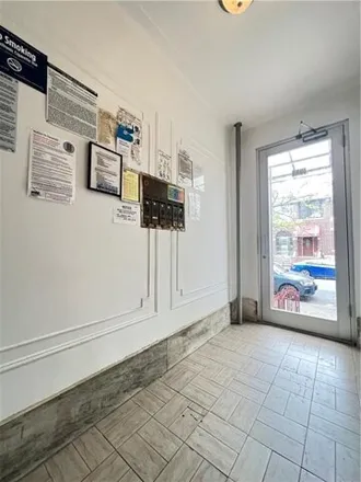 Image 7 - 1436 West 8th Street, New York, NY 11204, USA - House for sale