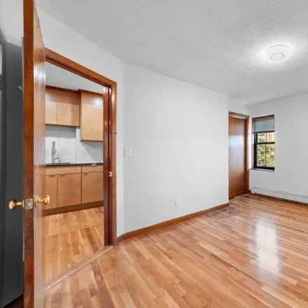 Image 6 - 248 Shawmut Avenue, Boston, MA 02118, USA - Apartment for rent