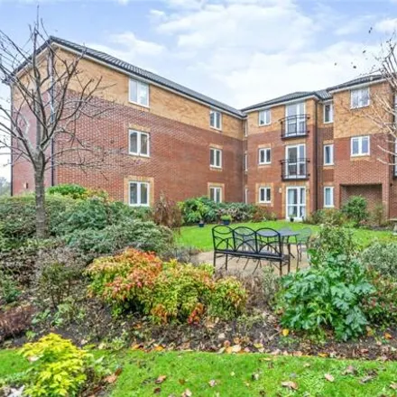 Buy this 2 bed apartment on Popes Court in Popes Lane, Eling
