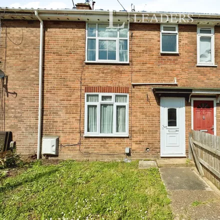 Rent this 3 bed townhouse on 62 Motum Road in Norwich, NR5 8EQ