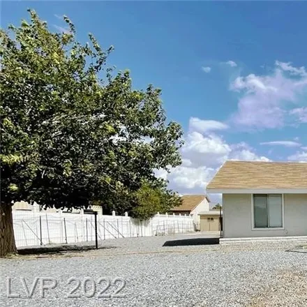 Buy this 3 bed house on 754 Lone Pine Road in Pahrump, NV 89048