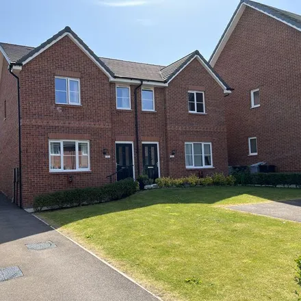 Rent this 3 bed duplex on 36 Harebell Drive in Congleton, CW12 4FA