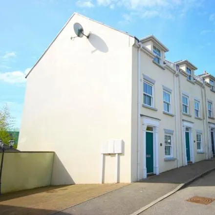Image 2 - The Crescent, St. Austell, PL25 4TA, United Kingdom - House for sale