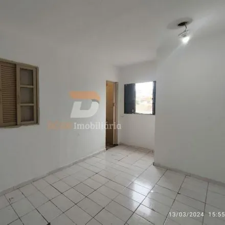 Rent this 2 bed house on Rua Manuel Jesus Galvan in Jardim Melo, São Paulo - SP